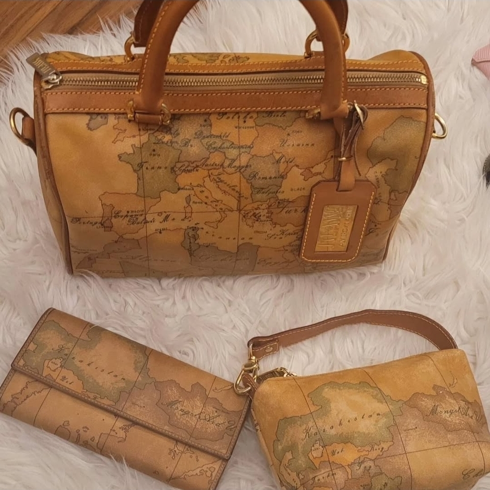Alviero Martini Map Print Leather Handbag Set